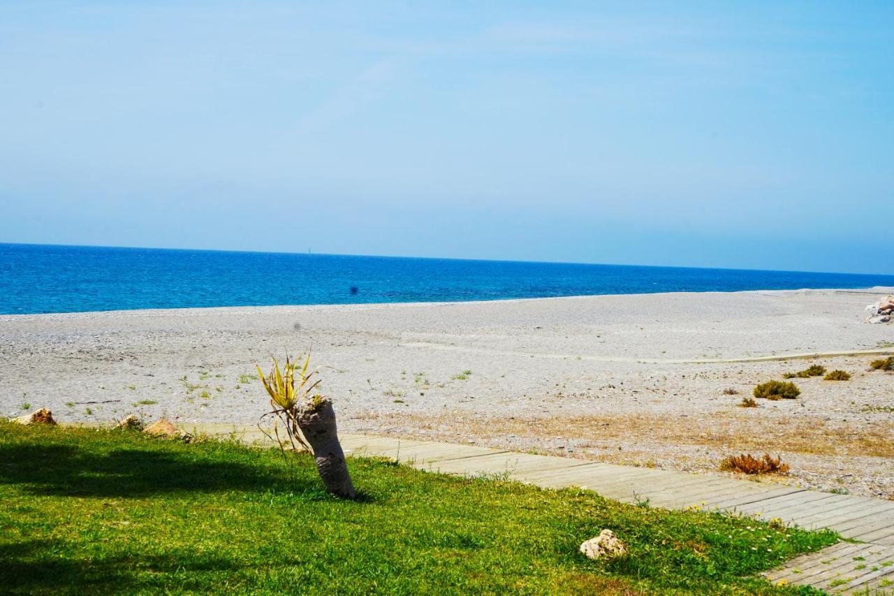 Tranquilidad Y Playa Para Toda La Familia Sitio de Sitio de Calahonda Exterior foto